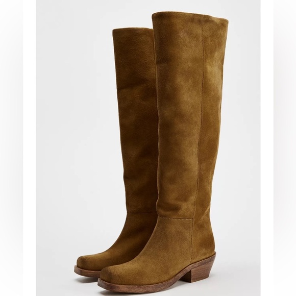 NWT ZARA 100% COW Boots size USA 7.5 38
USA 8 49
🚨FINAL PRICE NO ACCEPT OFFER - Picture 1 of 16
